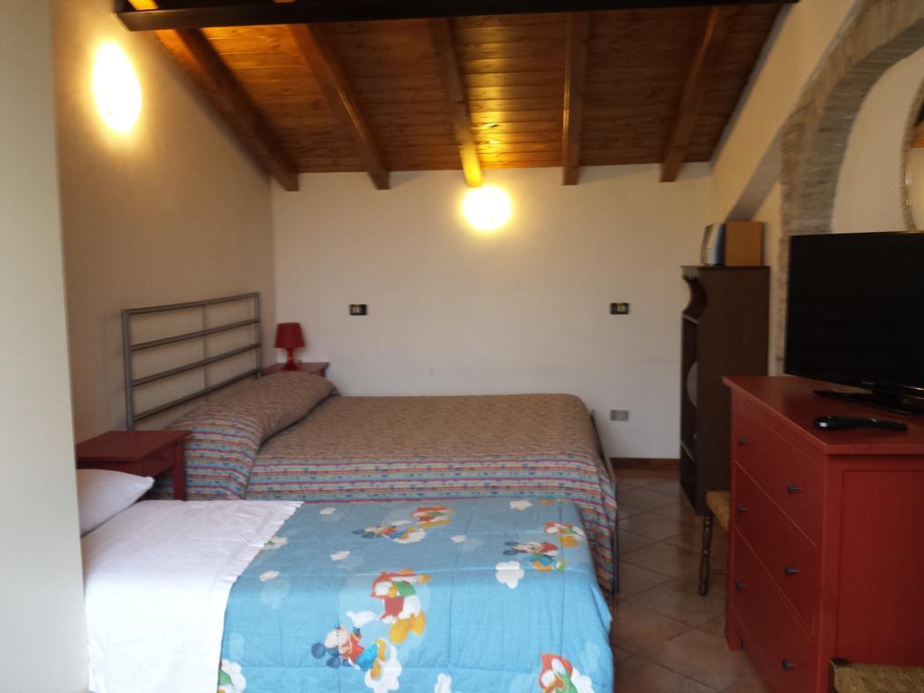 Via Toscana House Parma Værelse billede