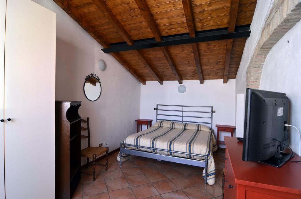 Via Toscana House Parma Værelse billede